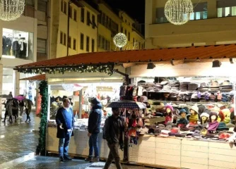 I mercatini di Piazza San Jacopo e Piazza Risorgimento Arezzo