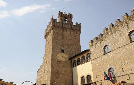 Torre del Comune Arezzo Citt del Natale